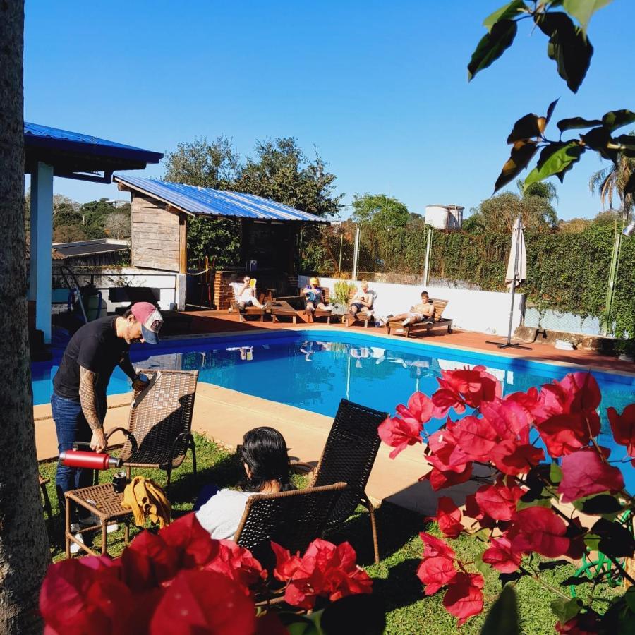 Guembe Al Rio Hostel プエルト・イグアス エクステリア 写真